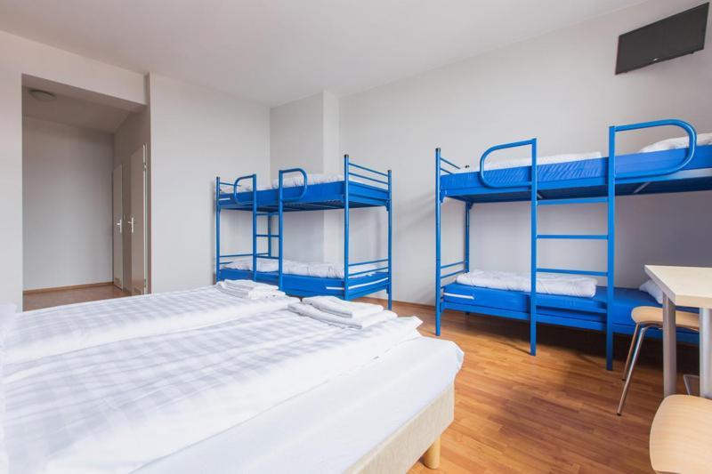 A&O Dortmund Hauptbahnhof Hotell Rum bild